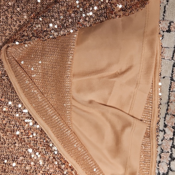 Lulus Sparkling Glimpse Rose Gold Sequin Sleeveless Cami Top NWT - Picture 8 of 11